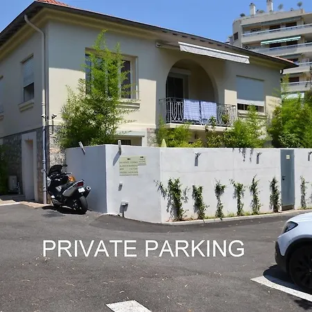 Apartment Etoile *